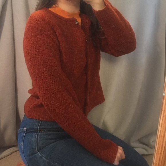 🍁 Vintage Burnt Orange Fuzzy Cropped Cardigan - Picture 6 of 13